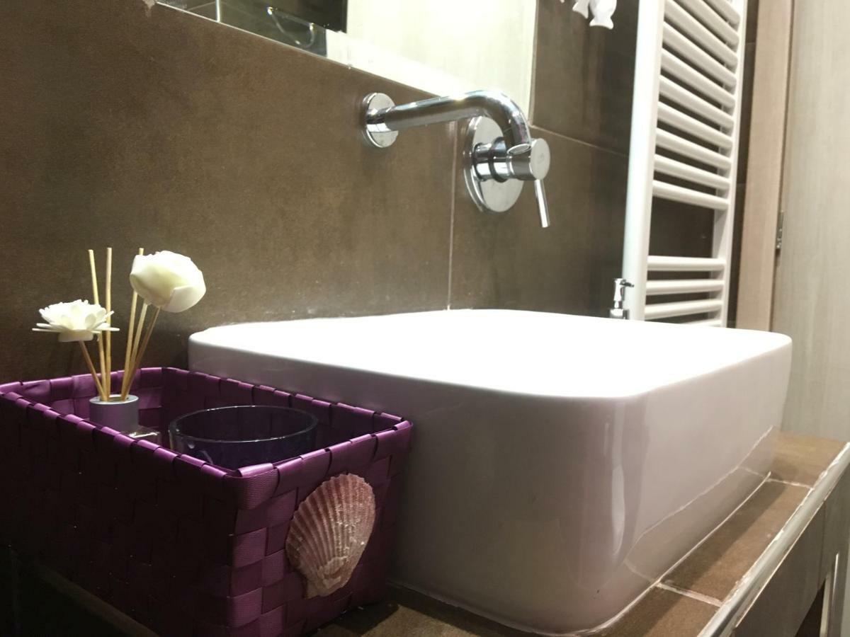 Premium Apartment Lycabettus 3-Bedrooms Athens Ngoại thất bức ảnh